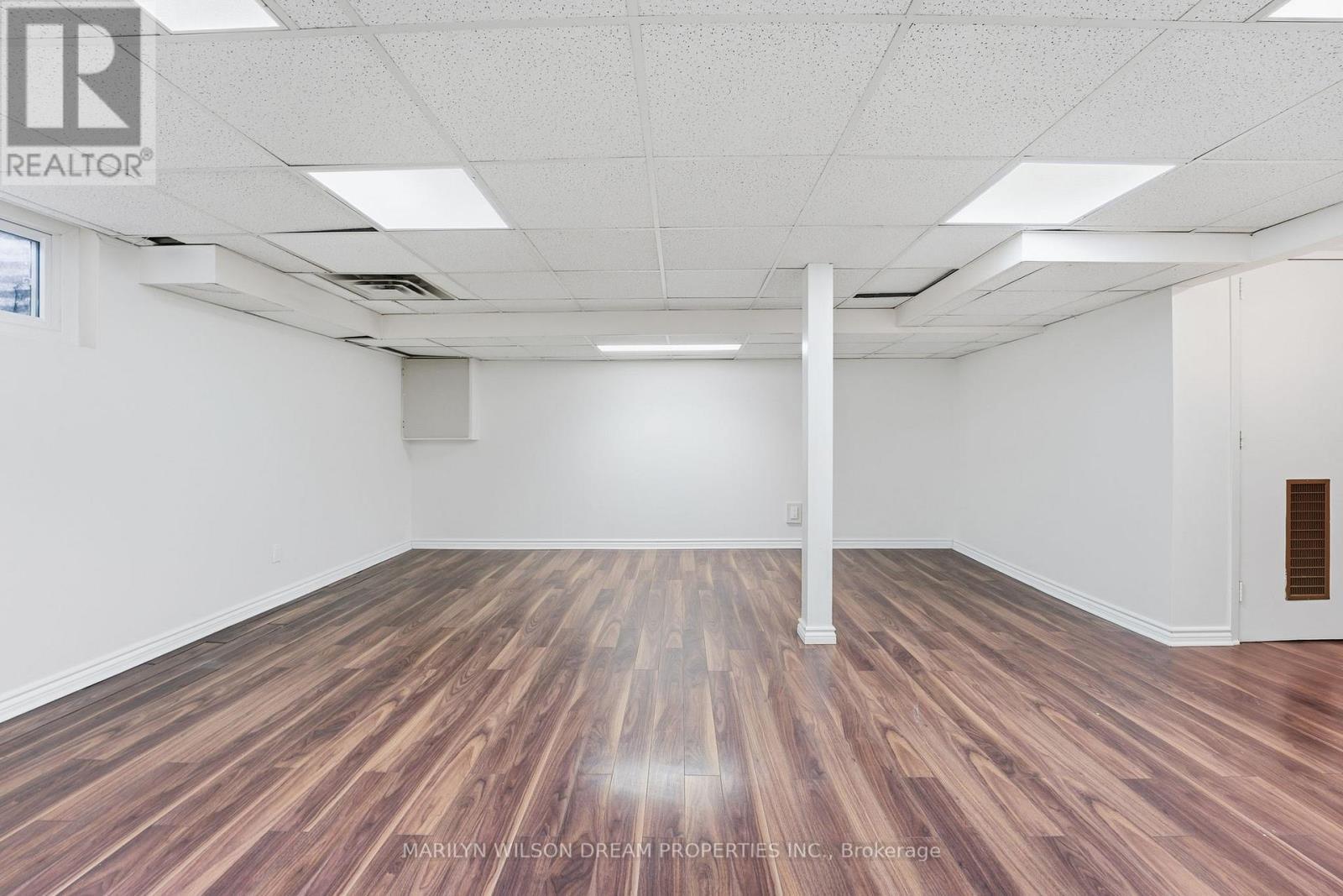 54 - 403 Miranda Private, Ottawa, ON - Indoor