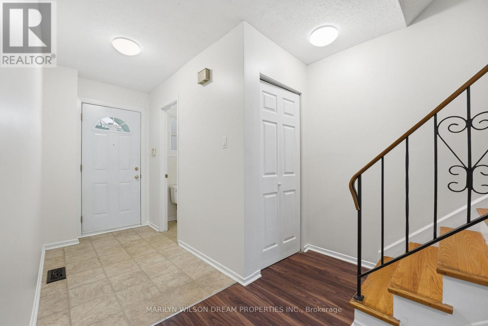 54 - 403 Miranda Private, Ottawa, ON - Indoor Photo Showing Other Room