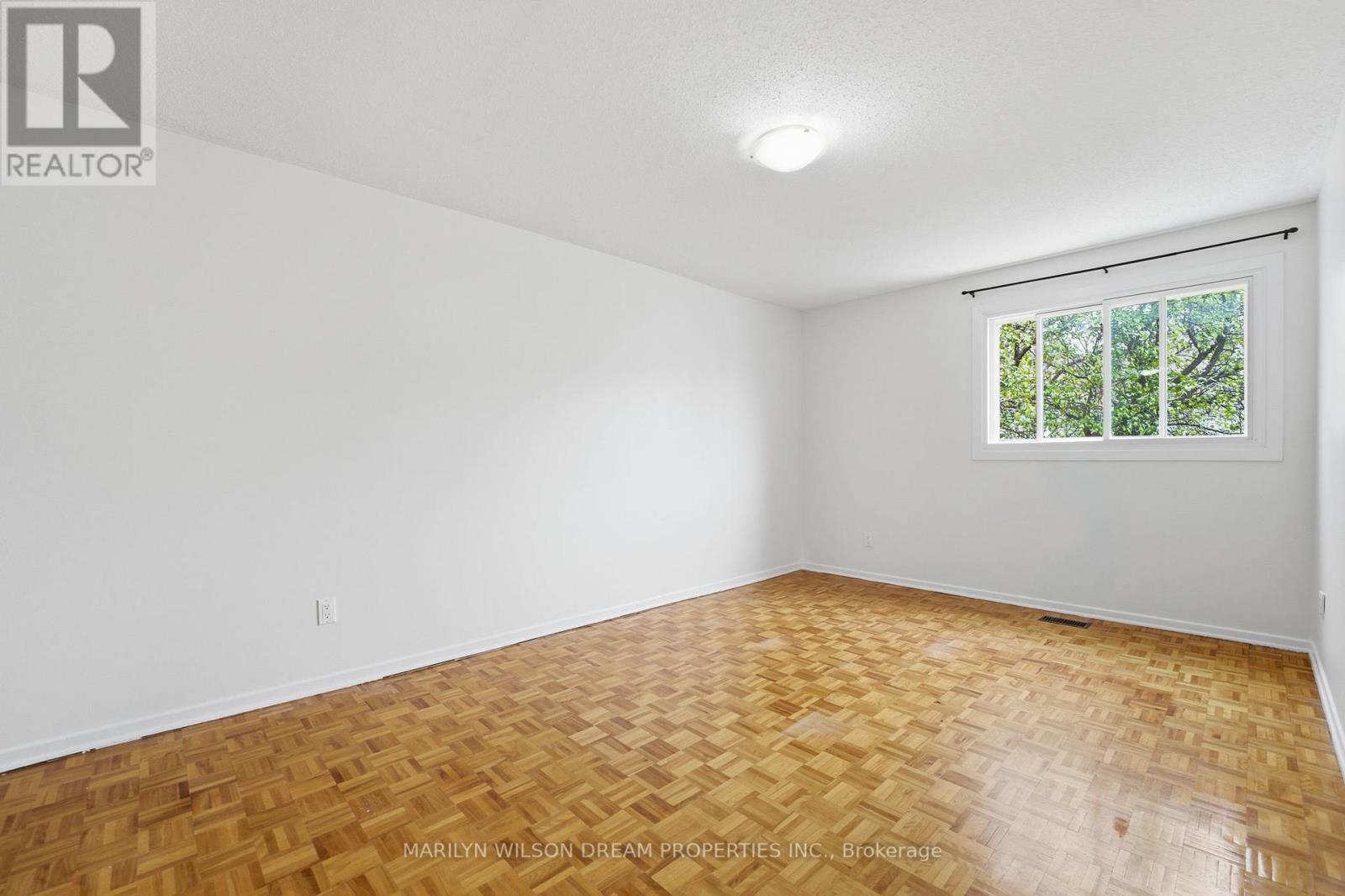 54 - 403 Miranda Private, Ottawa, ON - Indoor Photo Showing Other Room