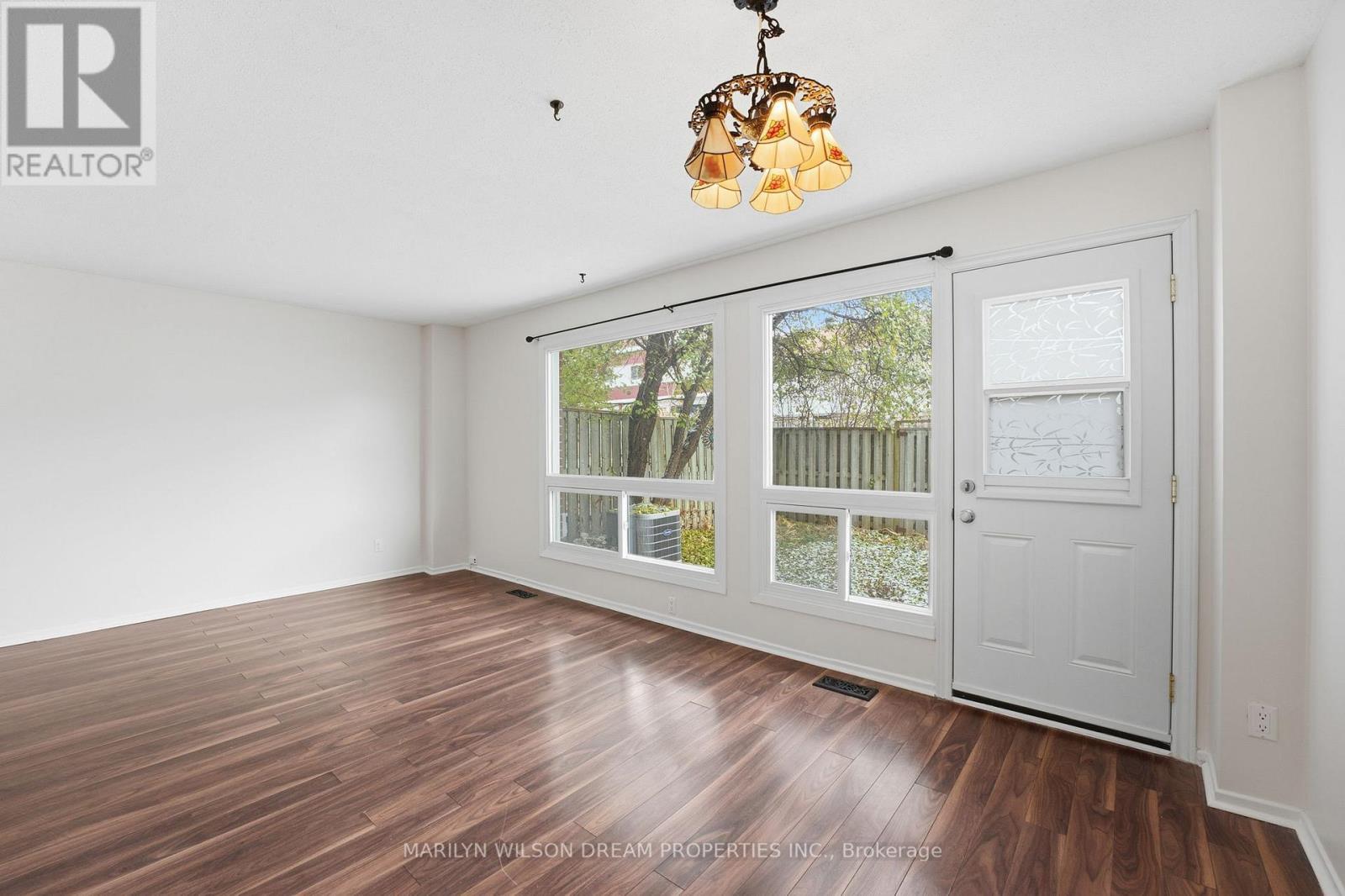 54 - 403 Miranda Private, Ottawa, ON - Indoor Photo Showing Other Room