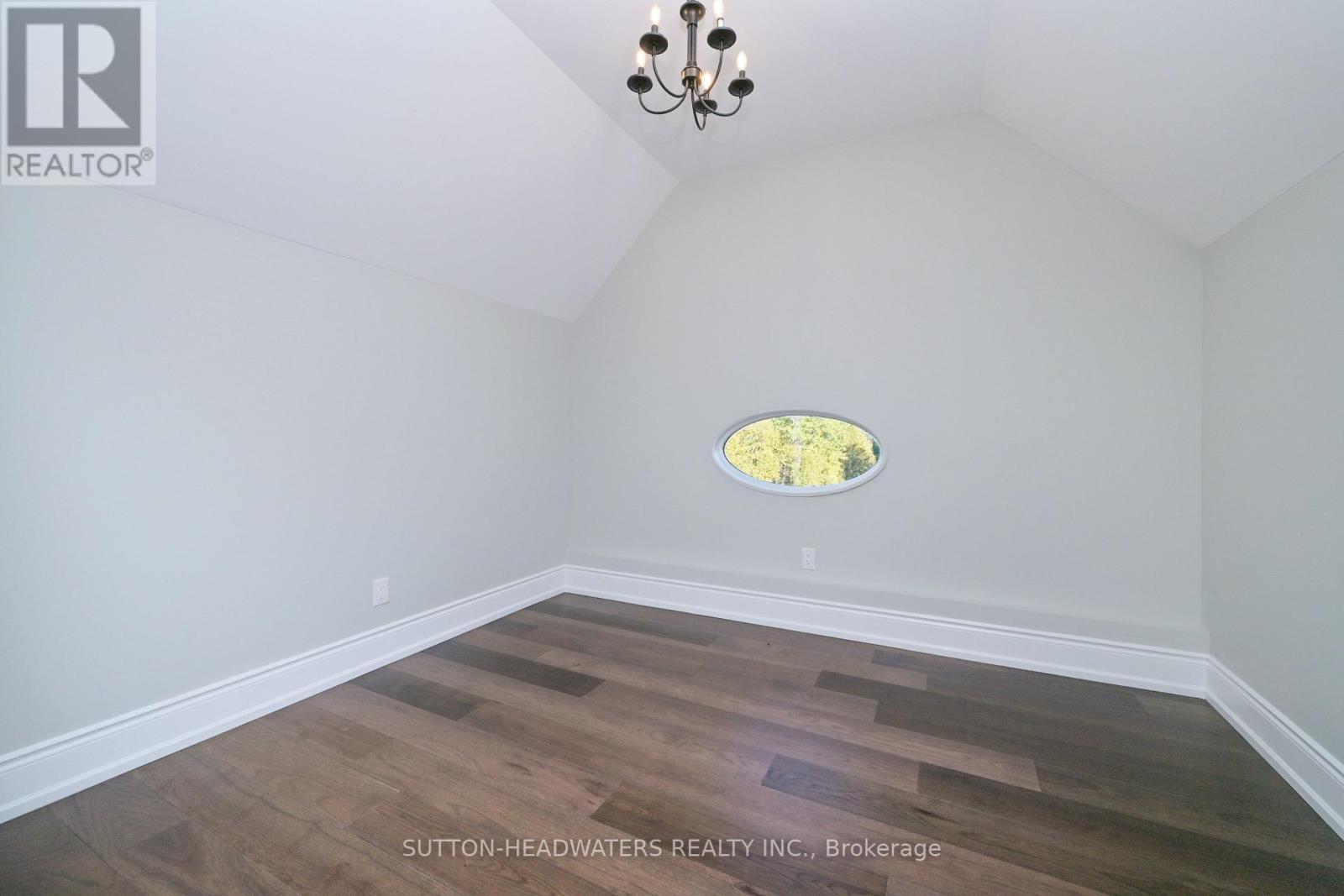 12 Flaherty Lane, Caledon, ON - Indoor Photo Showing Other Room