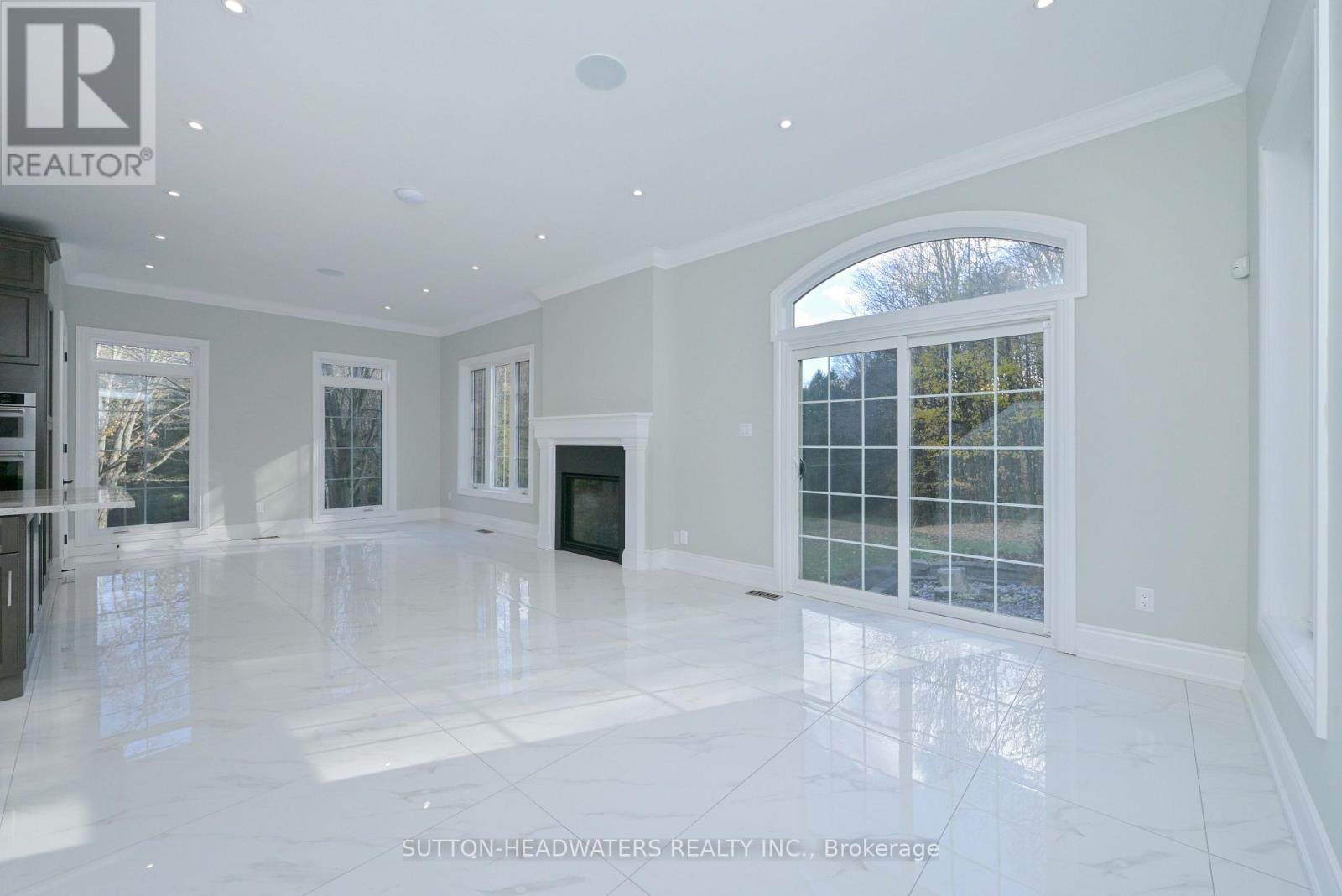 12 Flaherty Lane, Caledon, ON - Indoor With Fireplace