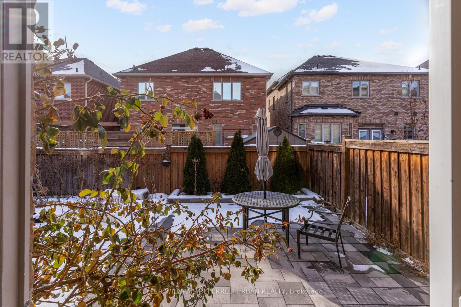 282 Giddings Crescent, Milton, ON - Outdoor