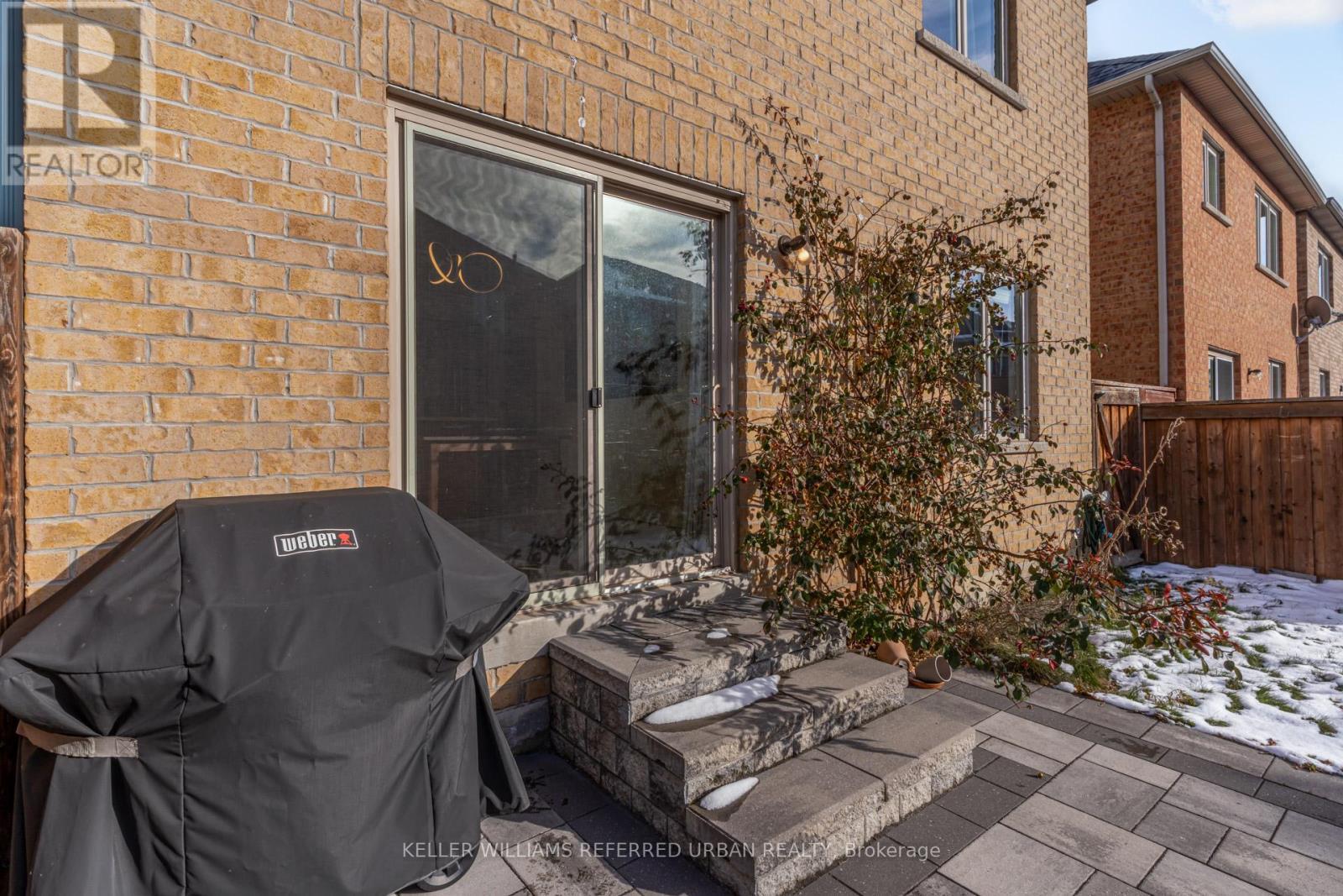 282 Giddings Crescent, Milton, ON - Outdoor With Exterior