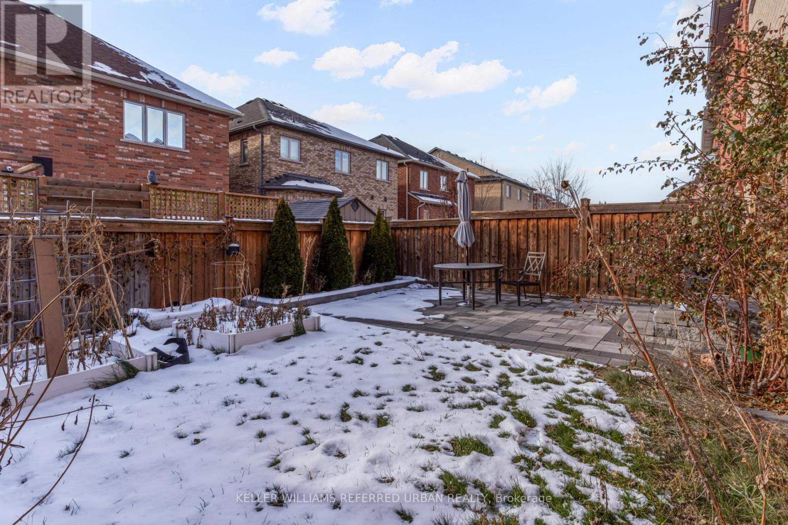 282 Giddings Crescent, Milton, ON - Outdoor