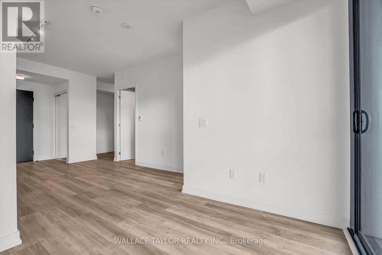 Living - 1013 - 28 Eastern Avenue, Toronto, ON - Indoor Photo Showing Other Room