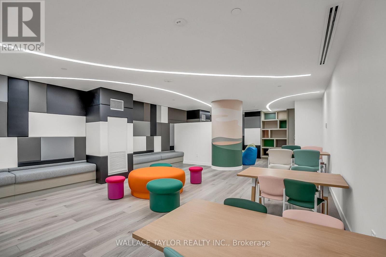 1013 - 28 Eastern Avenue, Toronto, ON - Indoor Photo Showing Other Room