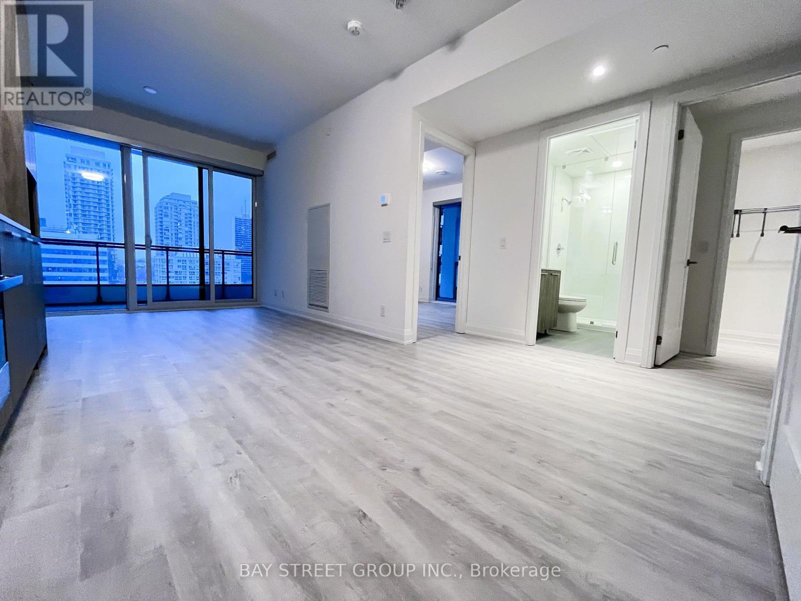 1211 - 65 Broadway Avenue, Toronto, ON - Indoor Photo Showing Other Room