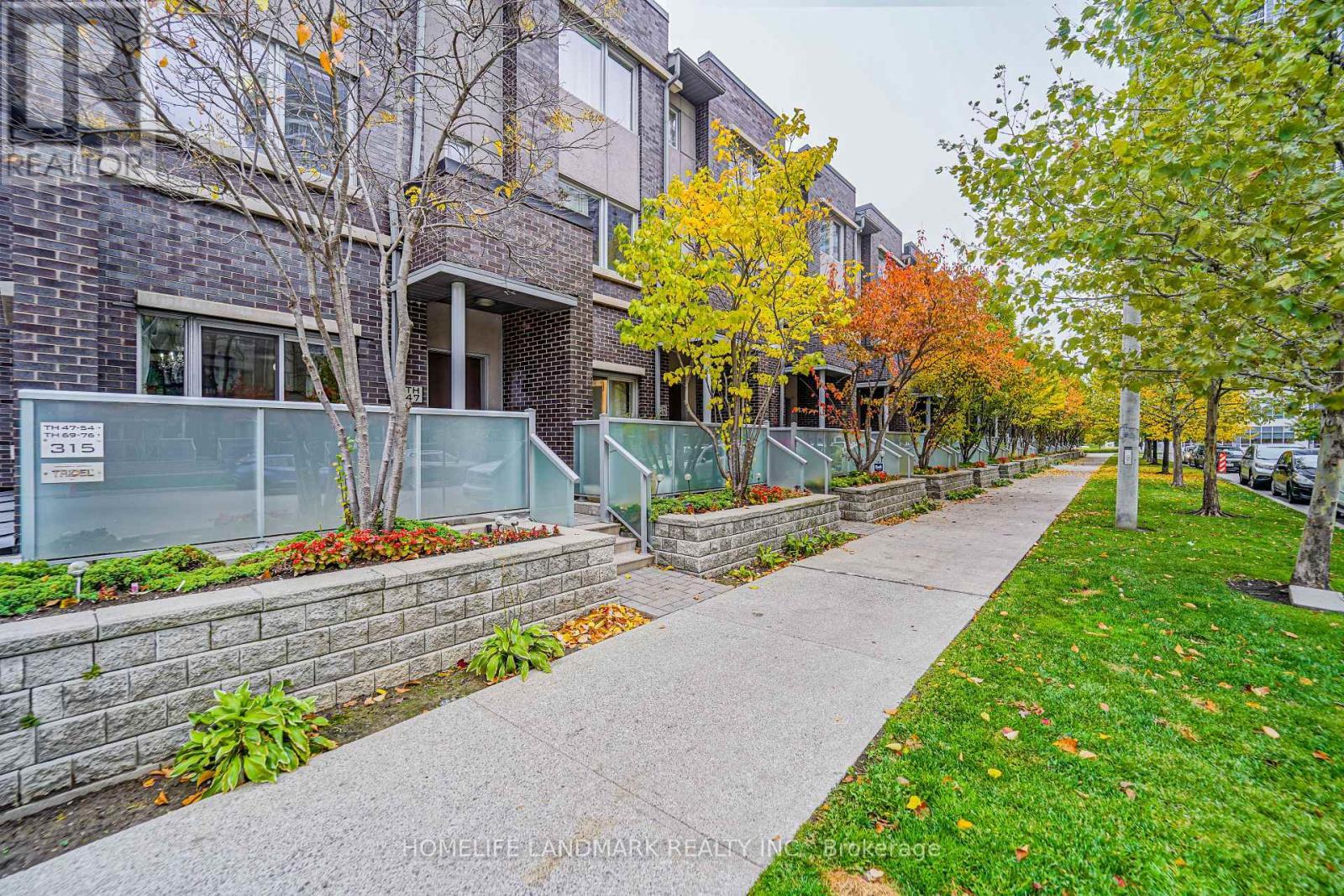 Th47 - 315 Village Green Square W, Toronto, ON - Outdoor