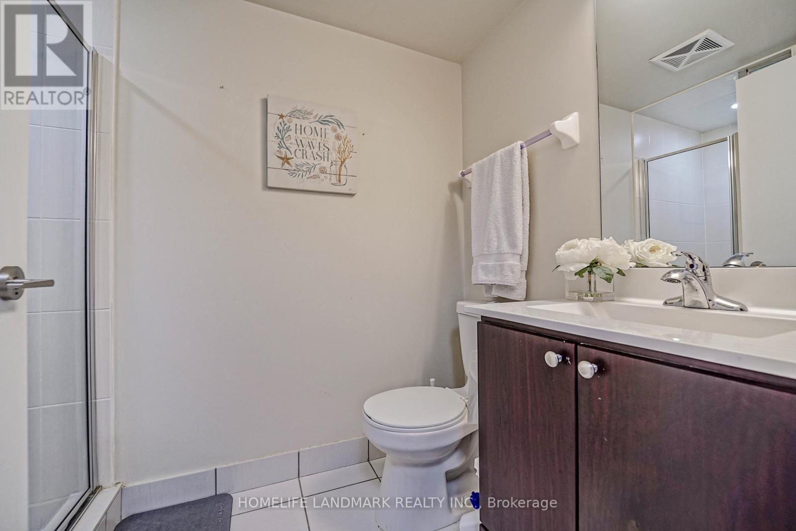 Th47 - 315 Village Green Square W, Toronto, ON - Indoor Photo Showing Bathroom