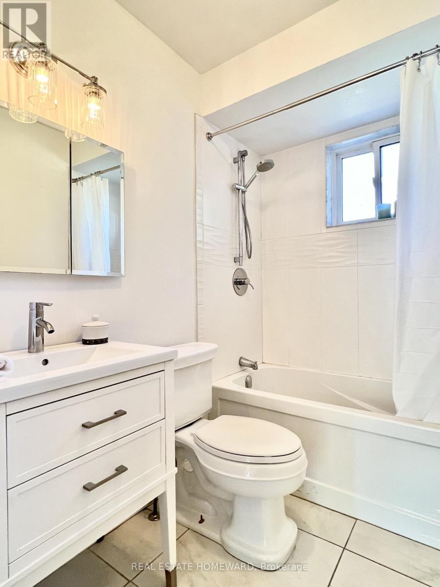 Main Floor - 67 Brenda Crescent W, Toronto, ON - Indoor Photo Showing Bathroom