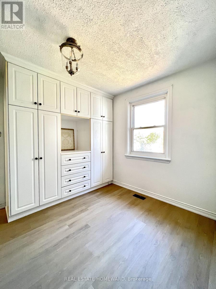 Main Floor - 67 Brenda Crescent W, Toronto, ON - Indoor Photo Showing Other Room