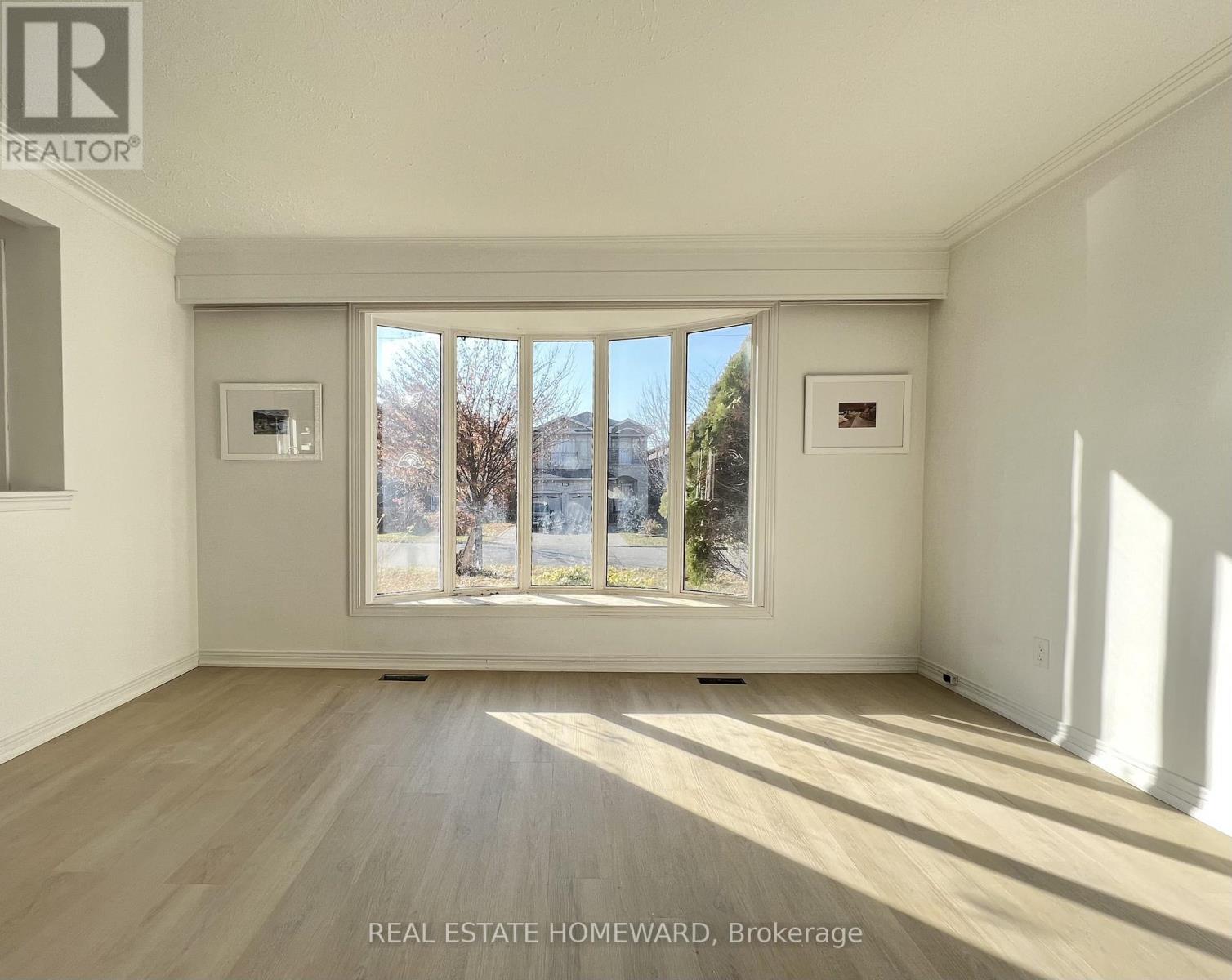 Main Floor - 67 Brenda Crescent W, Toronto, ON - Indoor Photo Showing Other Room