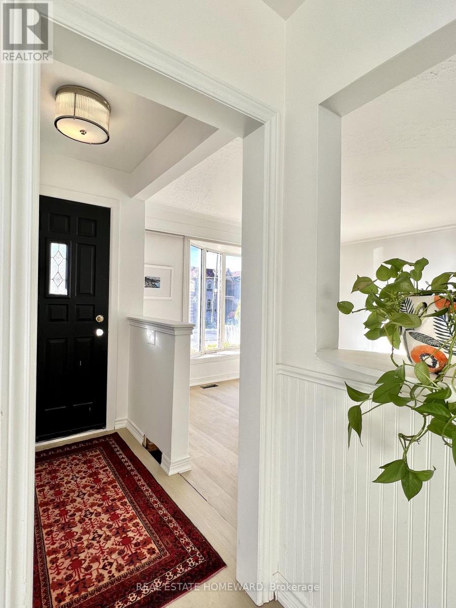 Main Floor - 67 Brenda Crescent W, Toronto, ON - Indoor Photo Showing Other Room