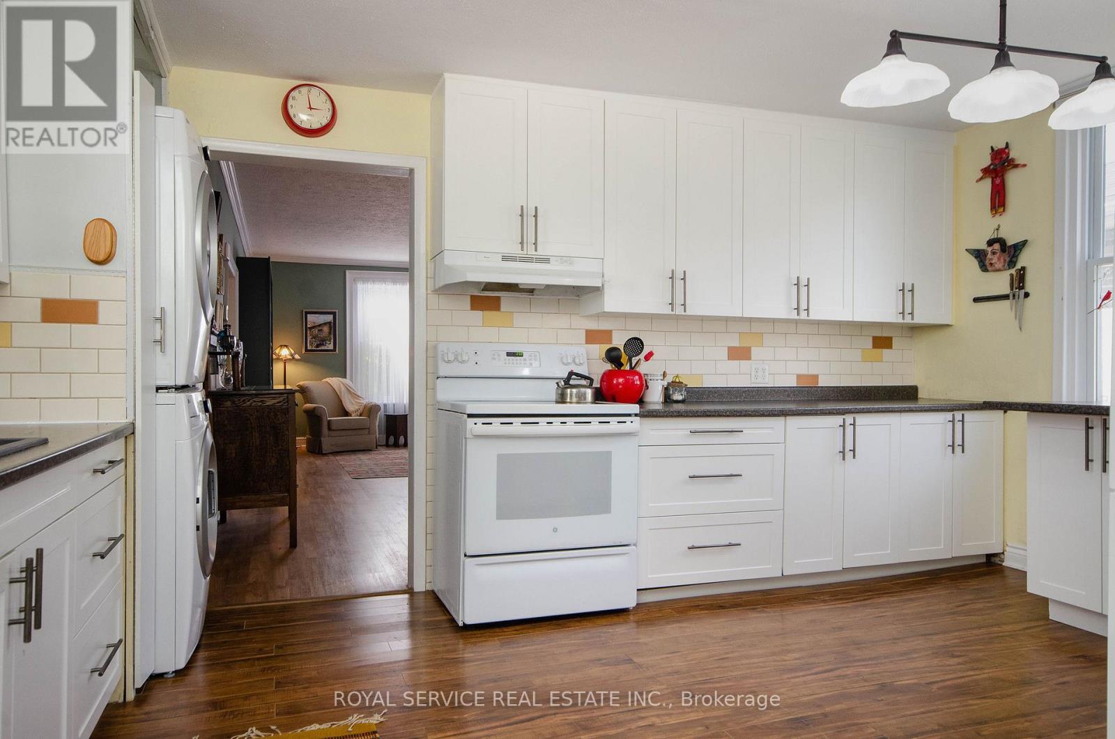 87 Hope Street N, Port Hope, ON - Indoor Photo Showing Kitchen