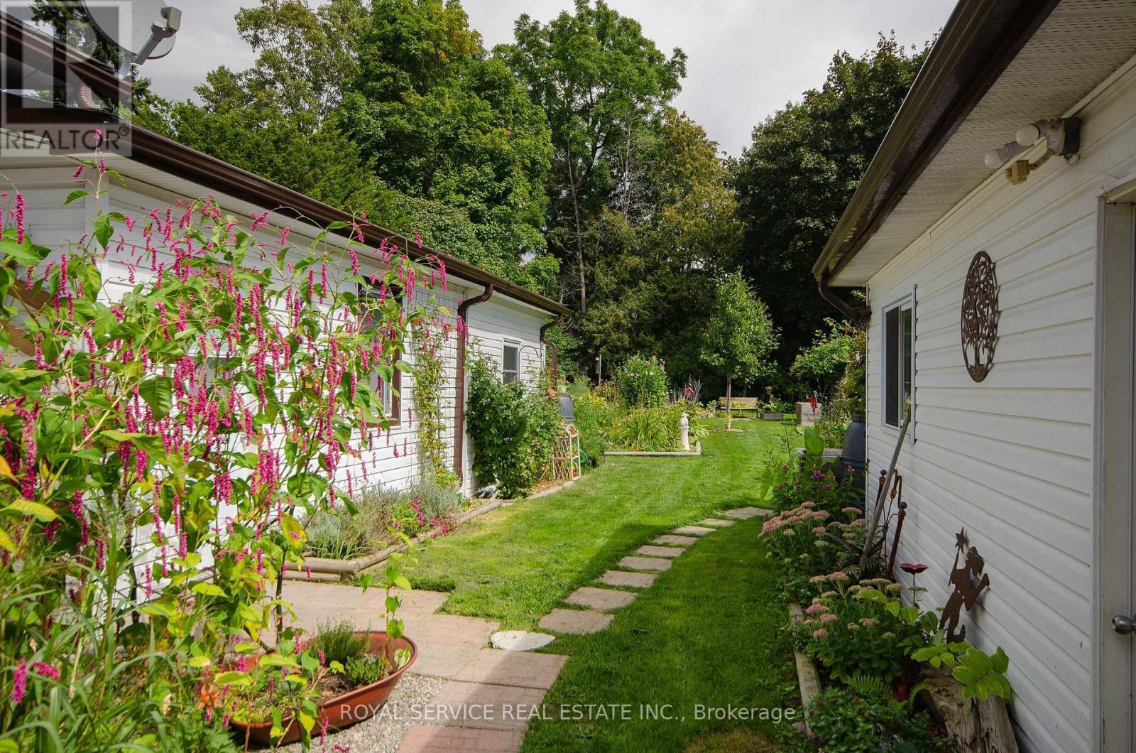 87 Hope Street N, Port Hope, ON - Outdoor