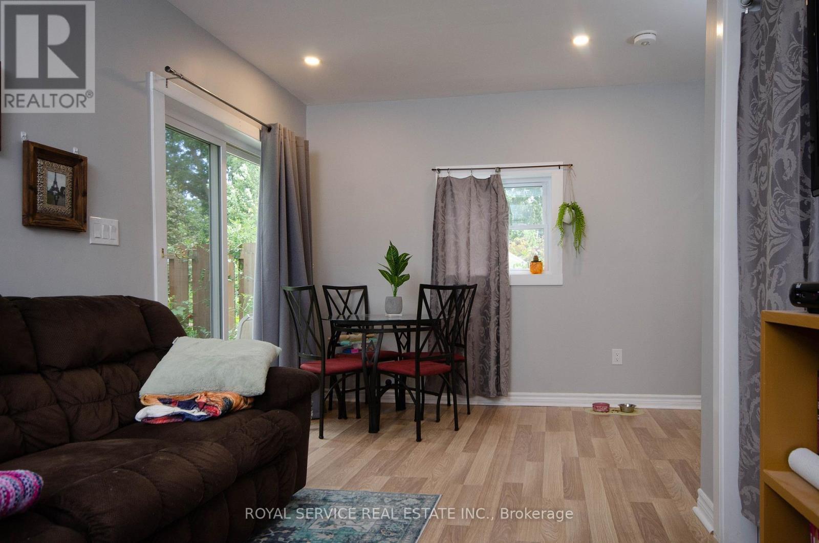 Apartment - 87 Hope Street N, Port Hope, ON - Indoor