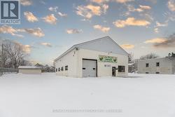 827 CENTRAL AVENUE London East (East G), ON N5W 3R1