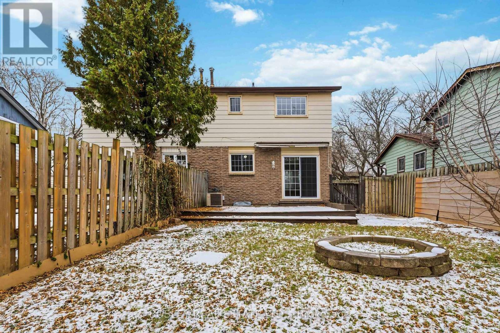 32 Lafayette Drive, St. Catharines (Lakeport), ON - Outdoor With Deck Patio Veranda