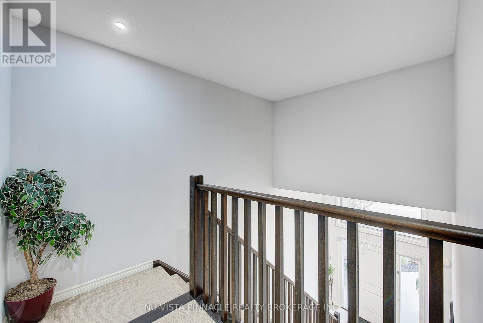 3069 Tokala Trail, London North (North S), ON - Indoor Photo Showing Other Room