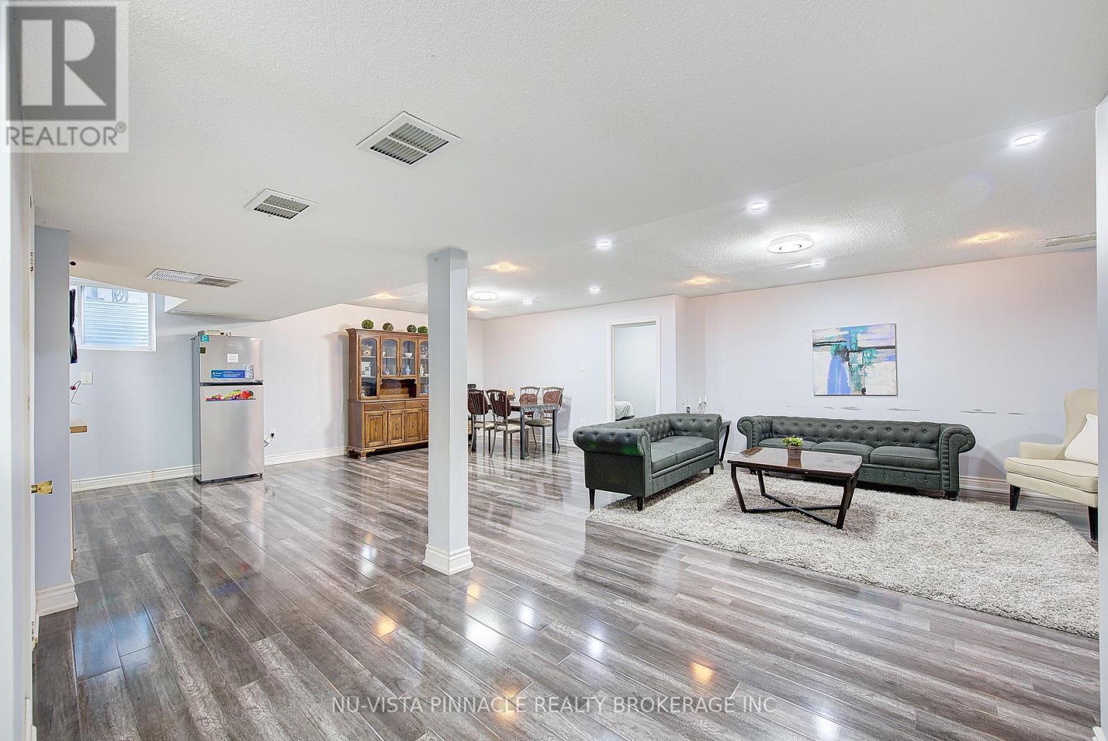 3069 Tokala Trail, London North (North S), ON - Indoor