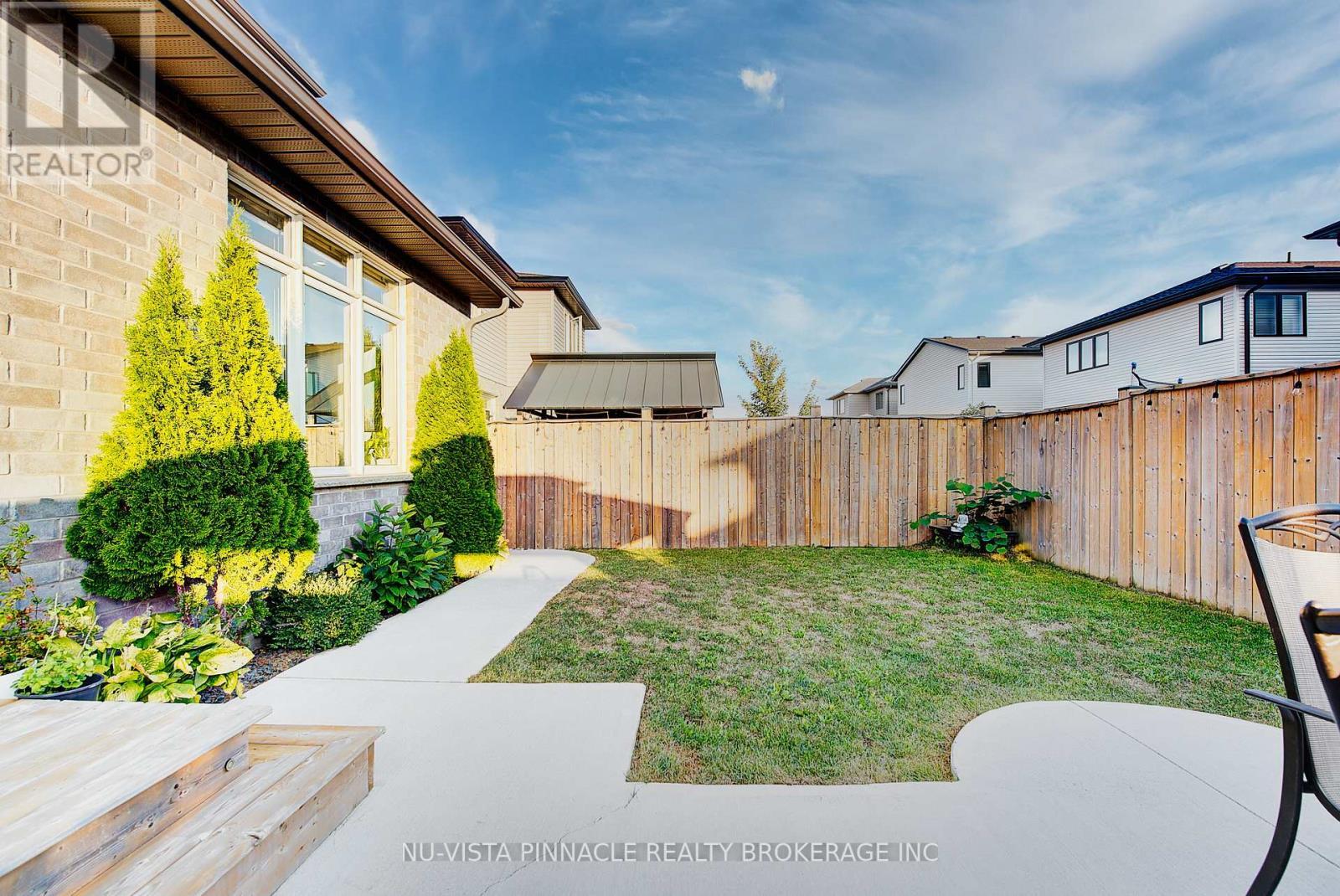 3069 Tokala Trail, London North (North S), ON - Outdoor