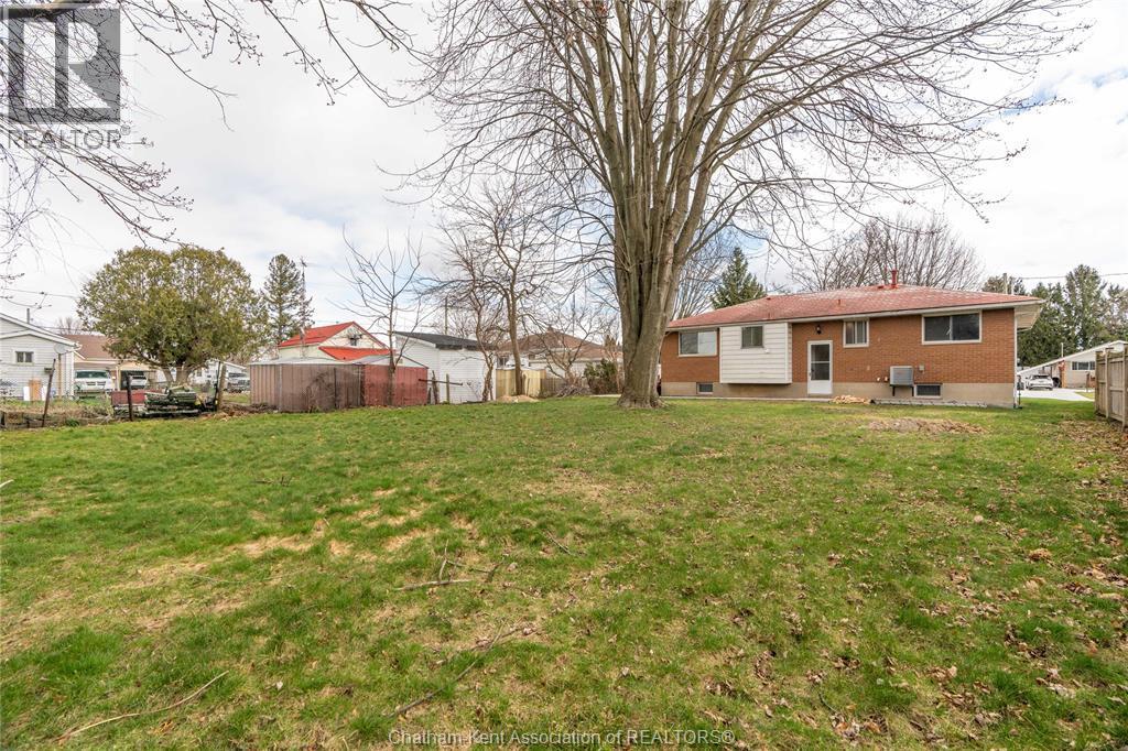 39 Alden Street, Chatham, ON - Outdoor