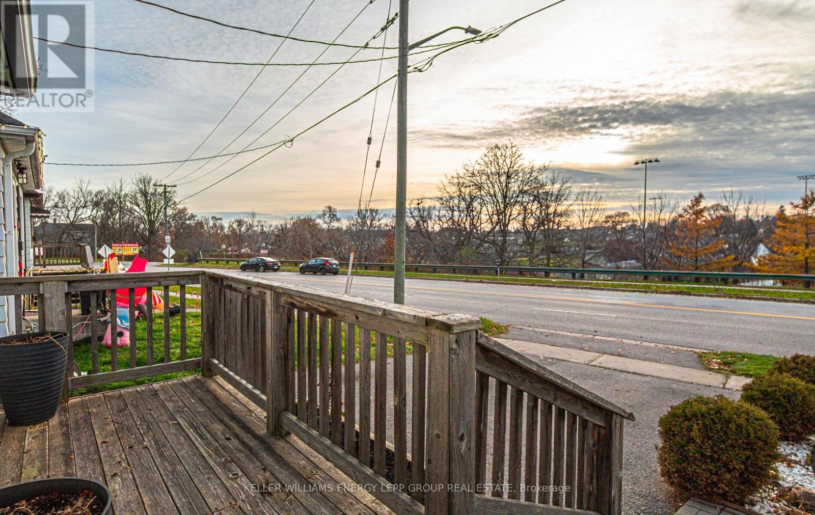 113 Kaiser Crescent, Oshawa (O'Neill), ON - Outdoor