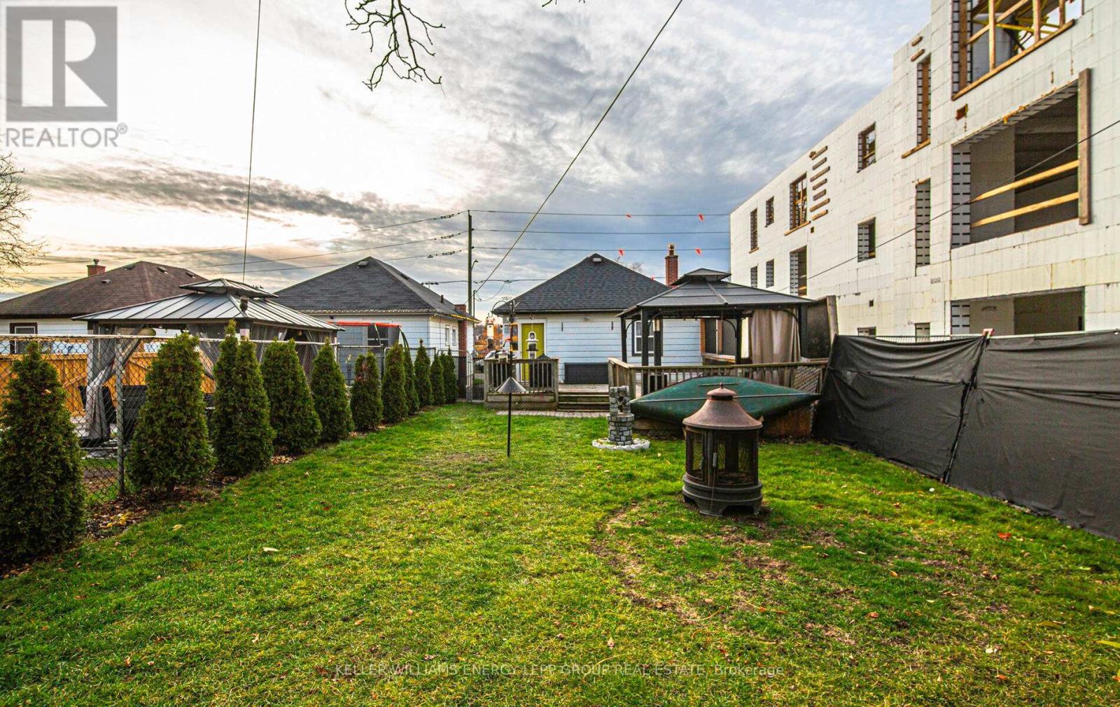 113 Kaiser Crescent, Oshawa (O'Neill), ON - Outdoor