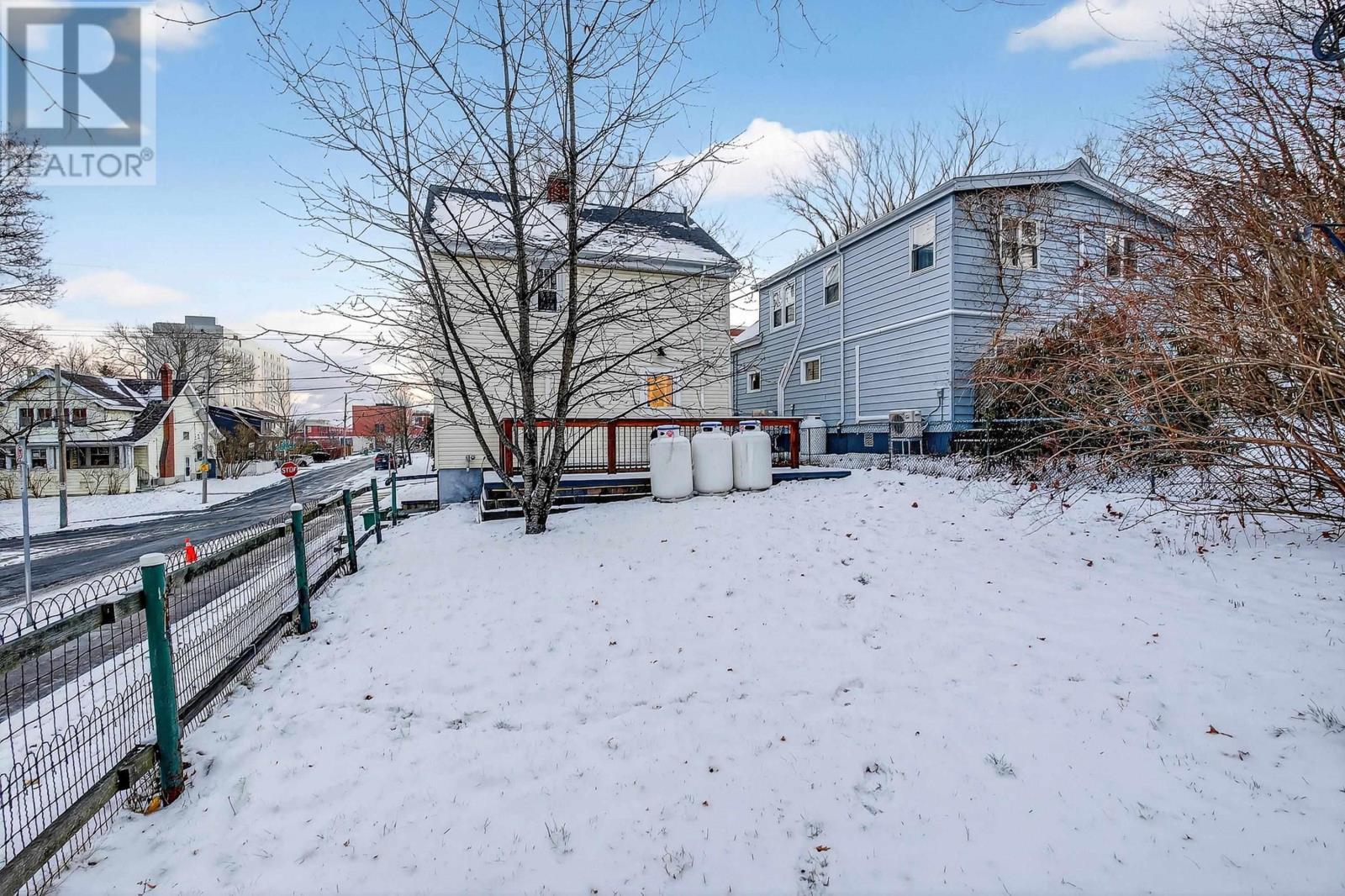 Yard - 5313 Russell Street, Halifax, NS