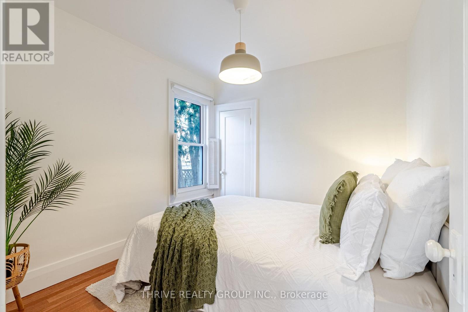 234 Edward Street, London South (South G), ON - Indoor Photo Showing Bedroom