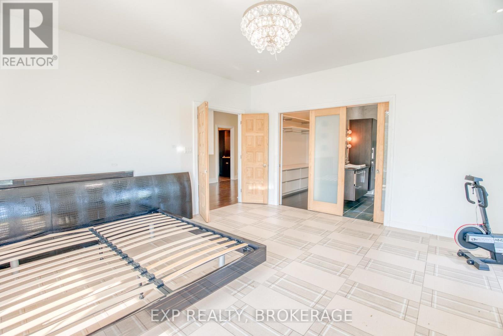 6 Oliver Road, Addington Highlands (Addington Highlands), ON - Indoor