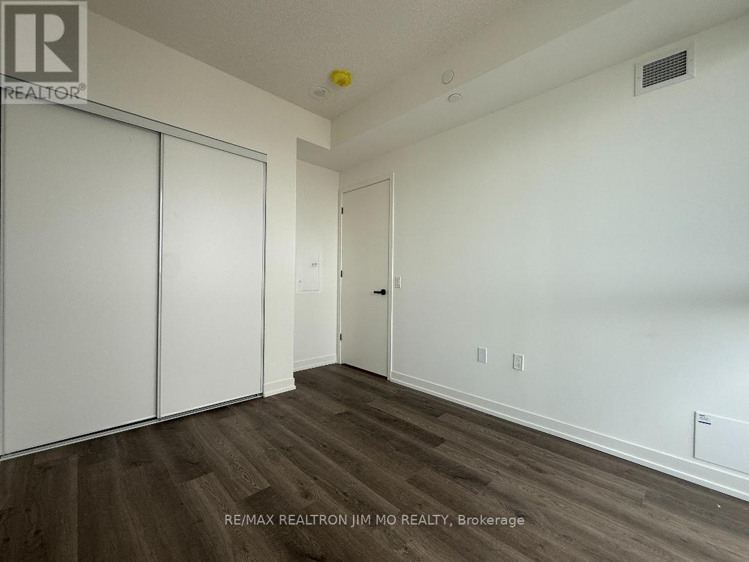 4605 - 8 Interchange Way, Vaughan, ON - Indoor Photo Showing Other Room