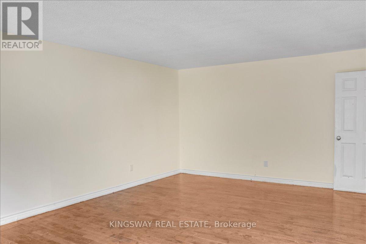 26 Cynthia Crescent, Richmond Hill, ON - Indoor Photo Showing Other Room