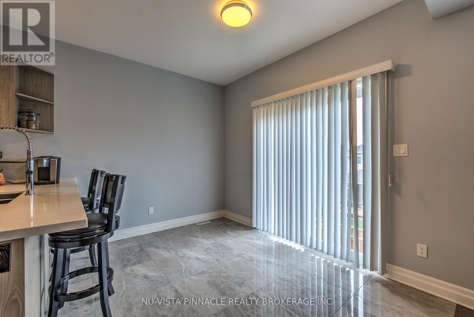 5 - 2619 Sheffield Boulevard, London South (South U), ON - Indoor Photo Showing Office