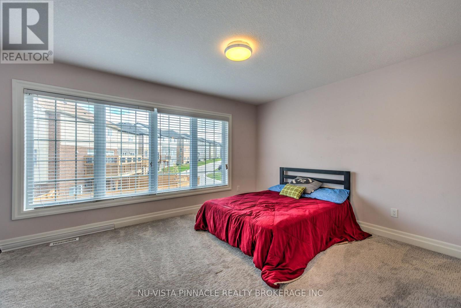 5 - 2619 Sheffield Boulevard, London South (South U), ON - Indoor Photo Showing Bedroom