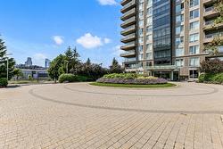 503-2380 Av. Pierre-Dupuy Montréal (Ville-Marie), QC H3C 6N3