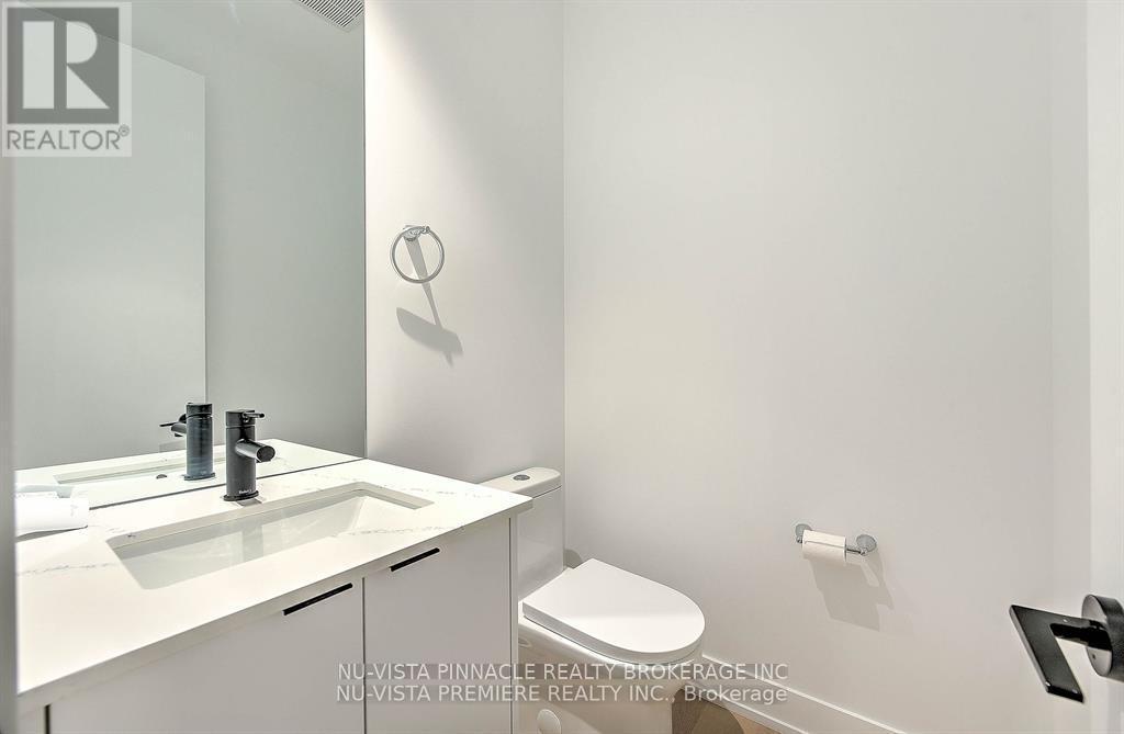 60 - 1965 Upperpoint Gate, London South (South B), ON - Indoor Photo Showing Bathroom