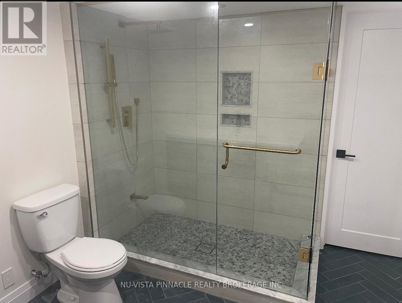 268 Songbird Lane, Middlesex Centre (Ilderton), ON - Indoor Photo Showing Bathroom