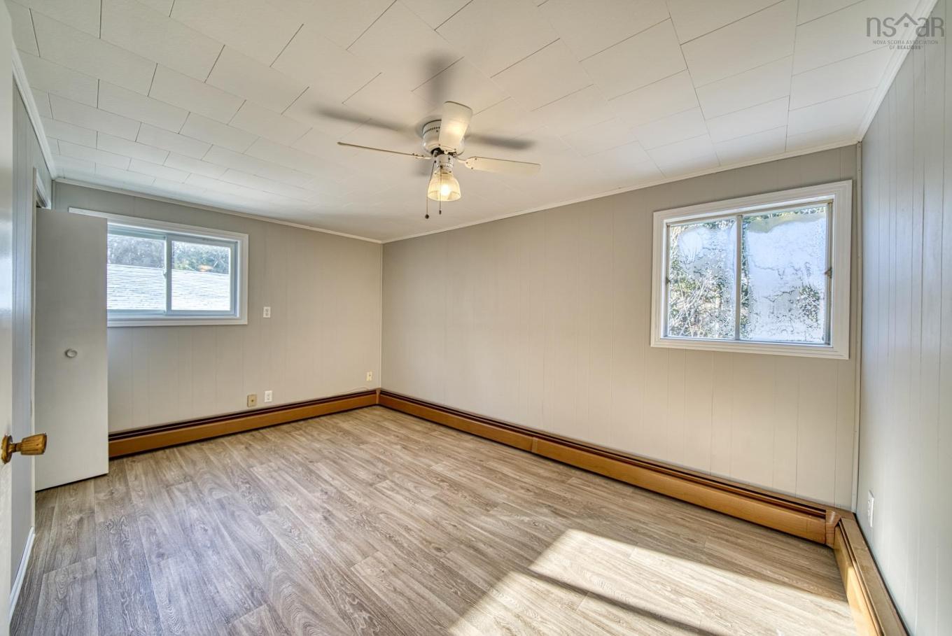 20 Pine Street, Bridgewater, NS