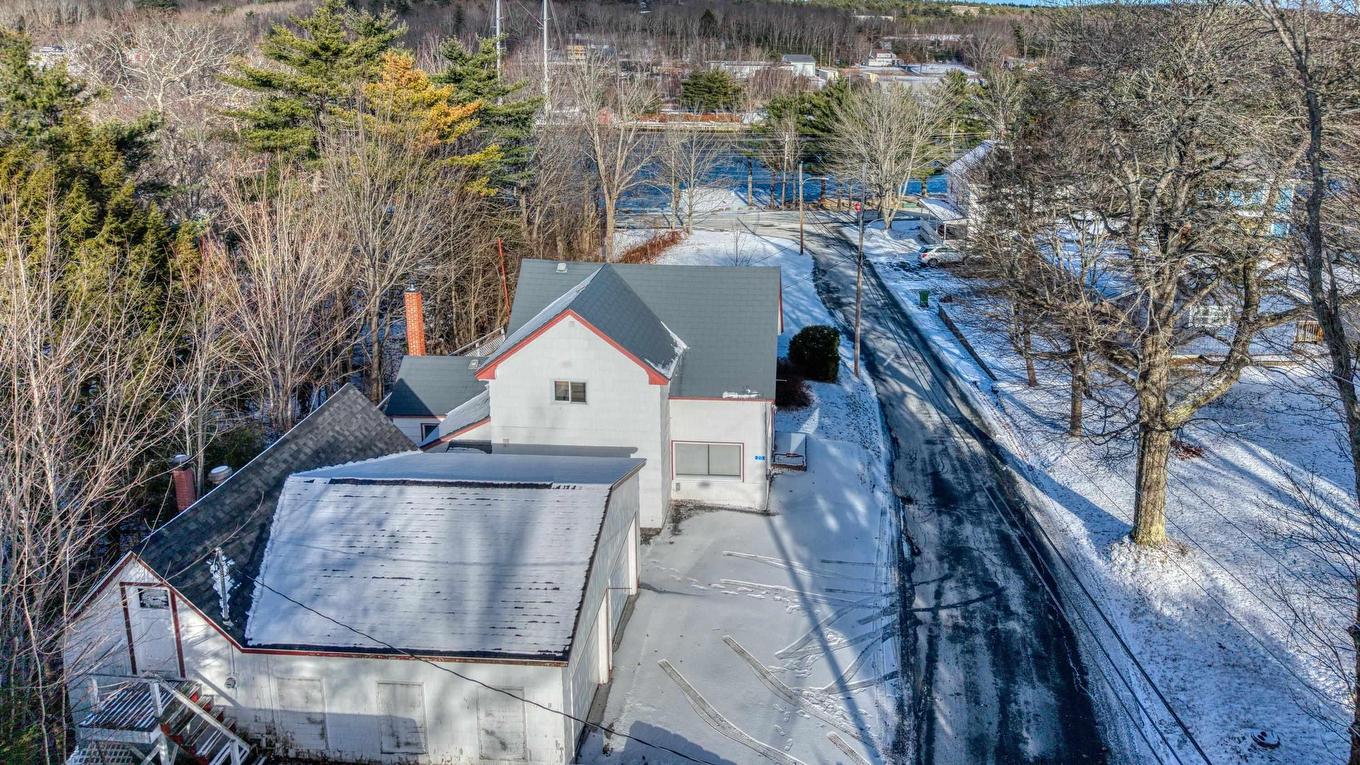 20 Pine Street, Bridgewater, NS