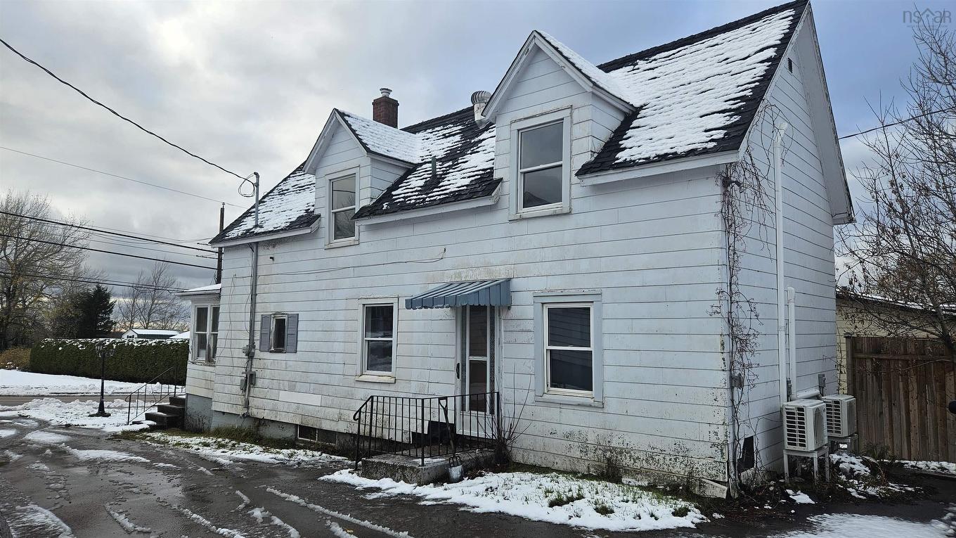 67 Junction Road, Springhill, NS