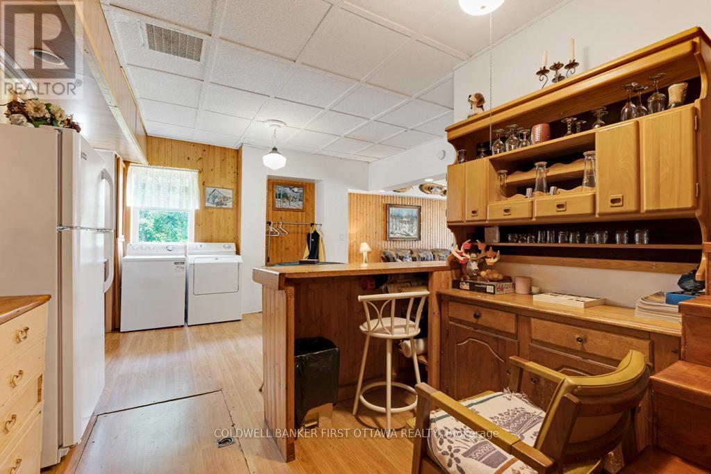 1373 Flower Station Road, Lanark Highlands, ON - Indoor