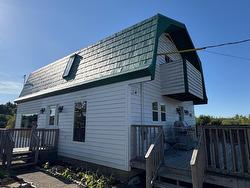 1055 Northfield Road Northfield, NS B0T 1B0