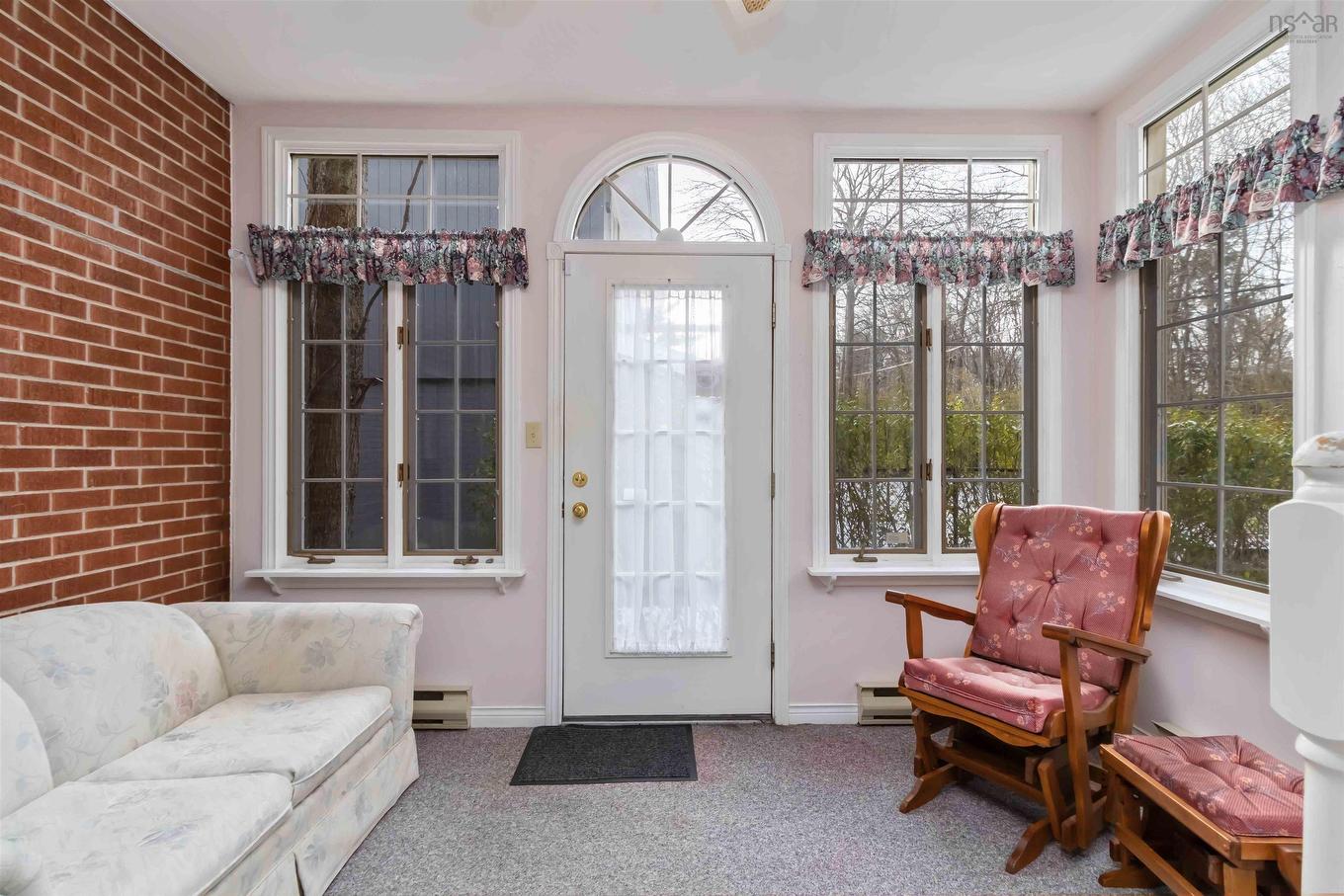 71 Woodward Crescent, Halifax, NS