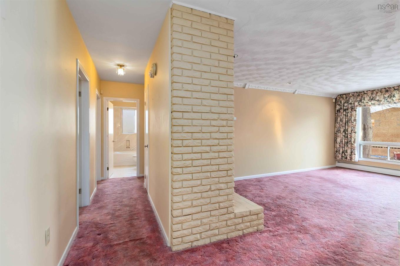 71 Woodward Crescent, Halifax, NS