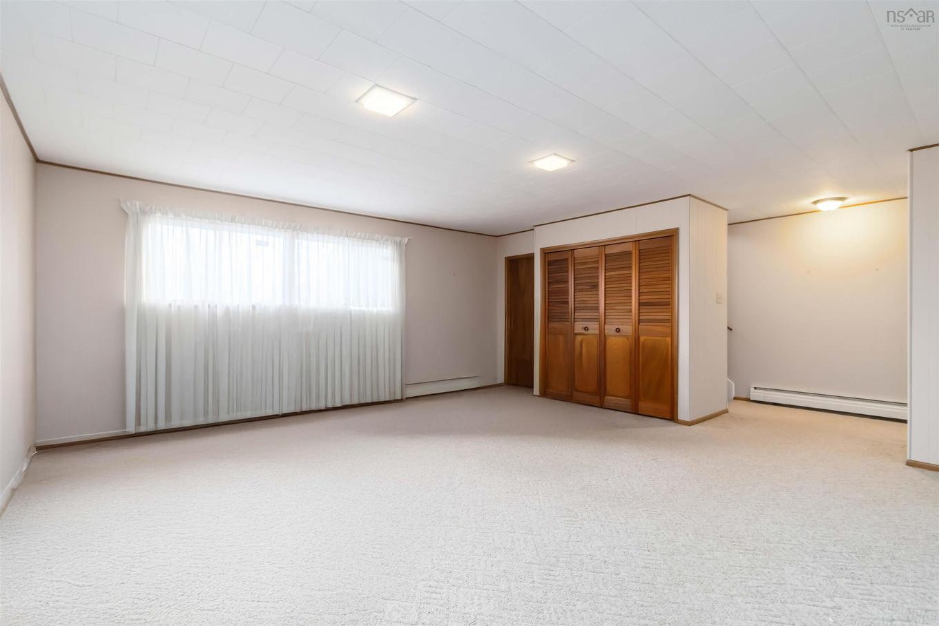 71 Woodward Crescent, Halifax, NS