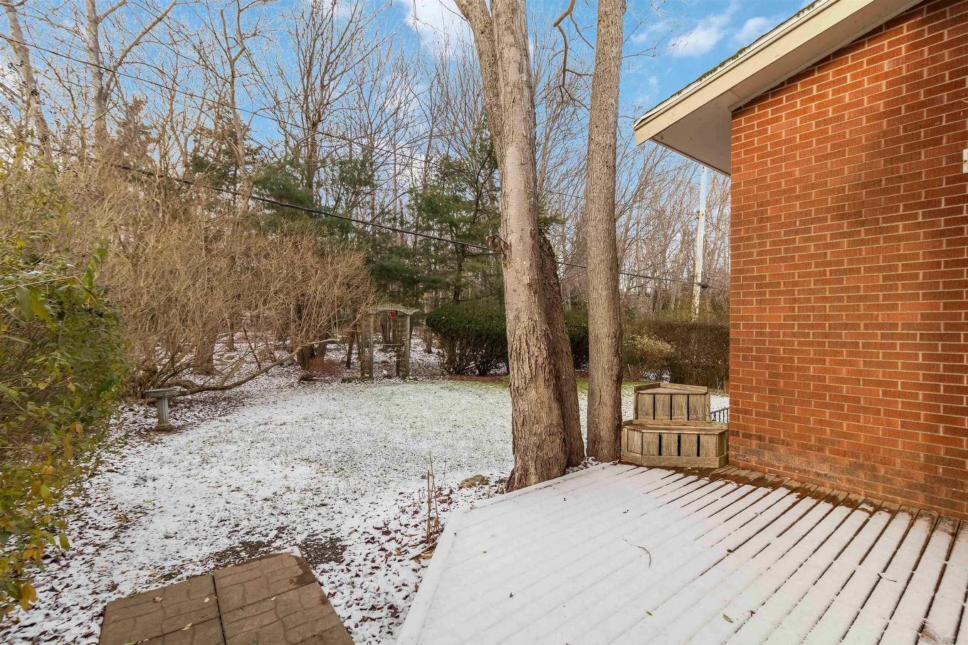 71 Woodward Crescent, Halifax, NS