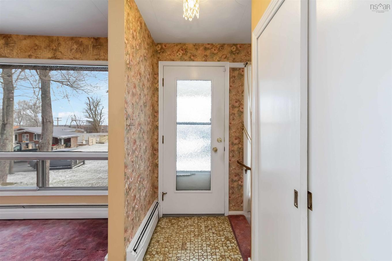 71 Woodward Crescent, Halifax, NS