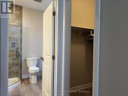 Ensuite & Walk in Closet -